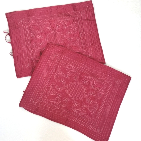 Set of 2 Standard Bohemian / Old Hollywood Glam Red Satin Pillow Shams - Picture 7 of 13